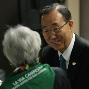 Ban Ki Moon, secretário geral da ONU, se reuniu na sexta (22) com representantes da Cúpula dos Povos, fórum paralelo à Rio+20 - Júlio Cesar Guimarães/UOL