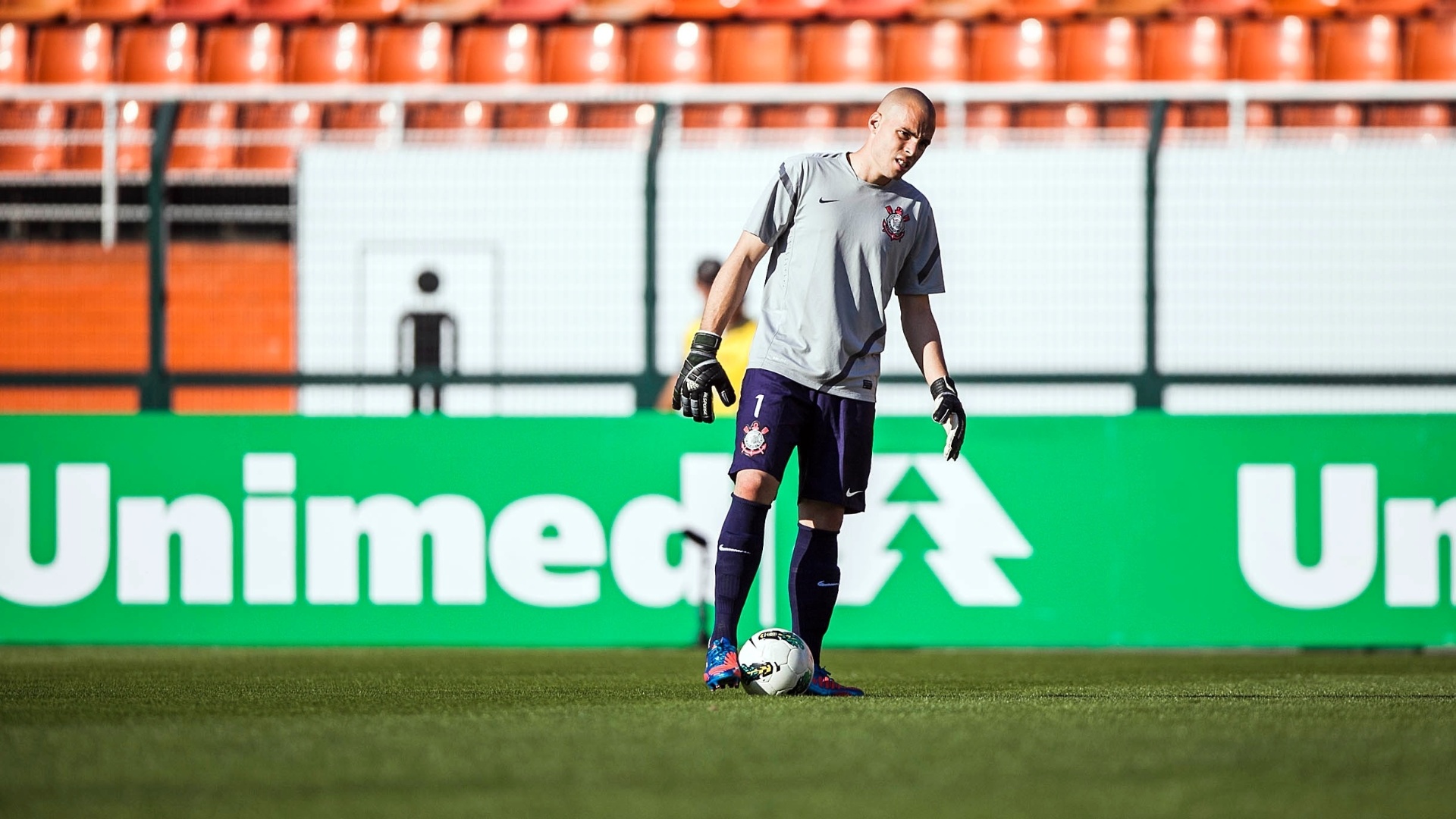 Julio Cesar será o goleiro titular do Corinthians na partida contra  o Palmeiras pela sexta rodada do Brasileiro - Leonardo Soares/UOL