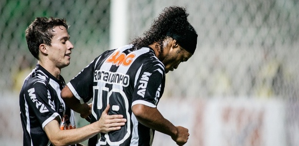 Ronaldinho e Bernard viraram dúvidas para a partida do próximo domingo - Bruno Cantini/site oficial do Atlético