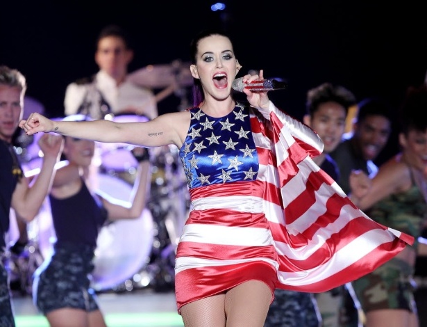 A cantora americana Katy Perry em cena do documentário "Part Of Me", gravada durante show em Nova York (23/5/12) - AP Photo/Starpix, Amanda Schwab, file