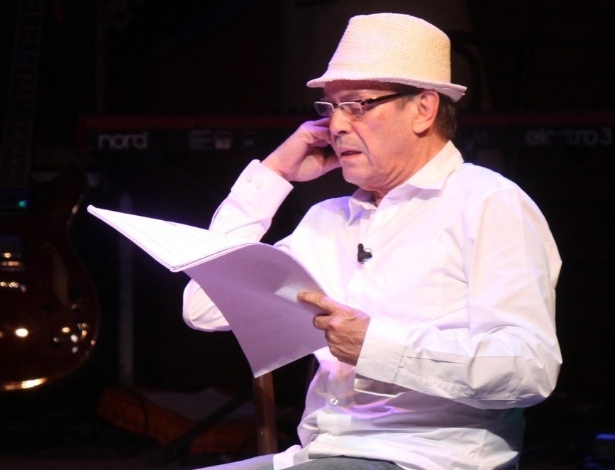 Ator José Wilker participa da reabertura do Teatro Ipanema no Rio de Janeiro (25/6/12) - Roberto Filho/AgNews