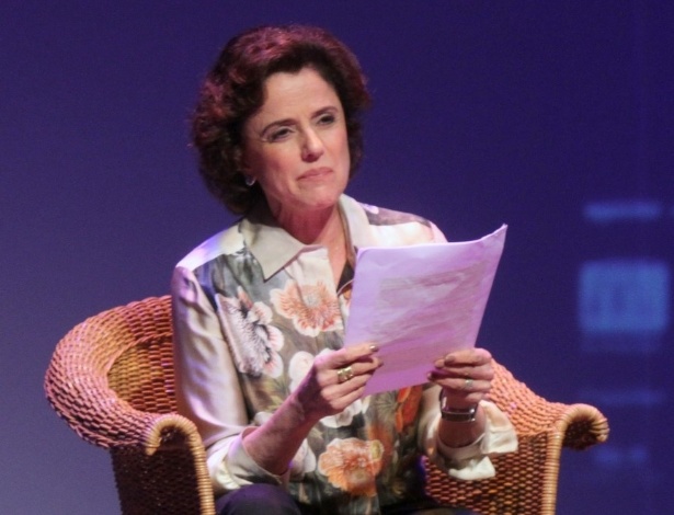 Atriz Marieta Severo participa da reabertura do Teatro Ipanema no Rio de Janeiro (25/6/12) - Roberto Filho/AgNews