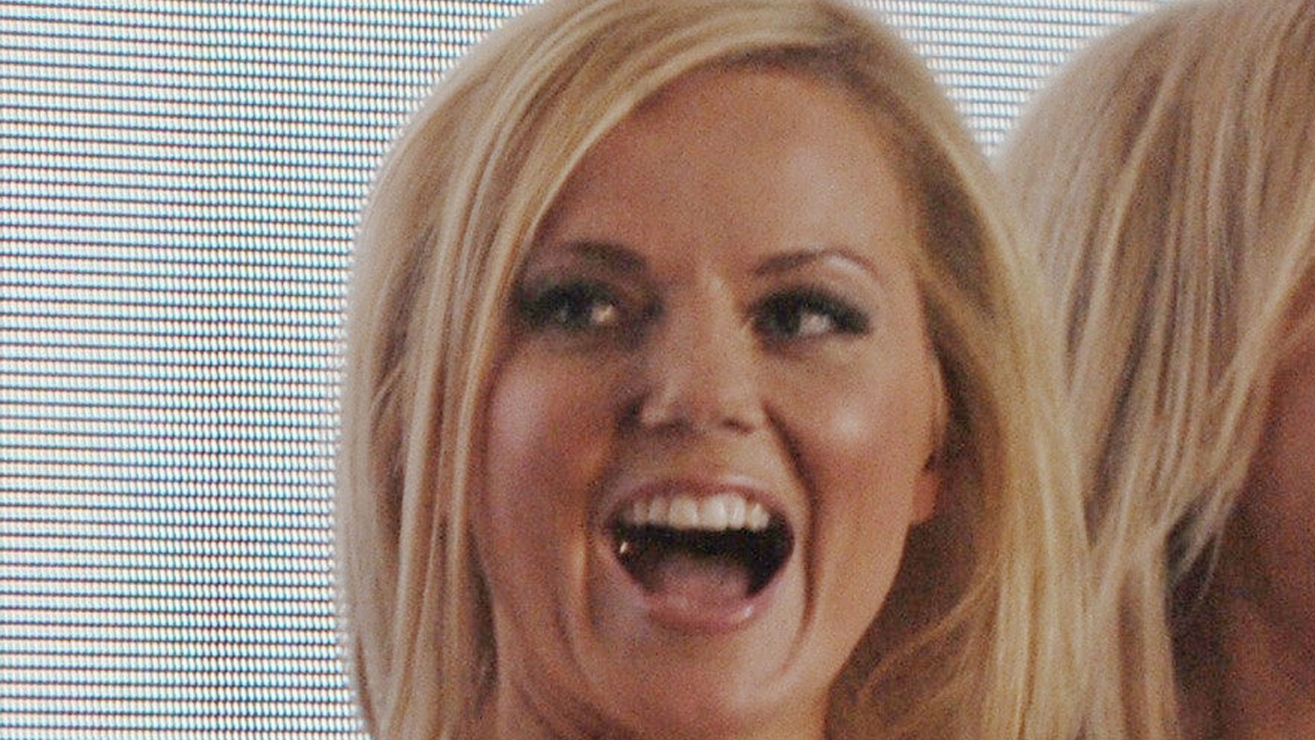 Geri contou que chorou quando assistiu um dos ensaios (26/6/12) - Brainpix