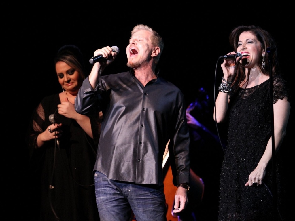 Os atores Alessandra Verney, Miguel Falabella e Gottsha durante apresentação do espetáculo "Movie Stars" (25/6/12) - Raphael Mesquita/Foto Rio News