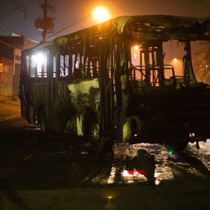 População está assustada com supostos toques de recolher e ataques a ônibus de passageiros e bases da Polícia Militar na Grande São Paulo - Julia Chequer/Folhapress