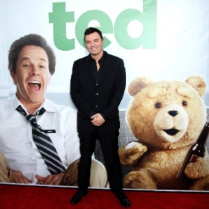 O autor, diretor e roteirista Seth MacFarlane em lançamento de "Ted", em Los Angeles (21/6/12)