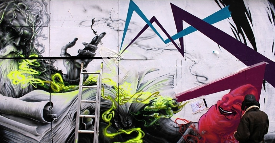 A obra do artista Zadok, ainda incompleta, começou a ser criada no chamado ''Encontro de Estilos'' de 2011. Trata-se de um festival anual realizado pelo coletivo End of The Line, que reúne, como o próprio nome já diz, grafiteiros e artistas urbanos de estilos distintos em um único espaço, chamado The Studios, situado no bairro de Islington, no norte da cidade. Na ocasião, os visitantes podem ouvir música e conferir novas obras. O último encontro se deu no dia 21 deste mês (27/6/12) - Joe - LDNGraffiti.co.uk