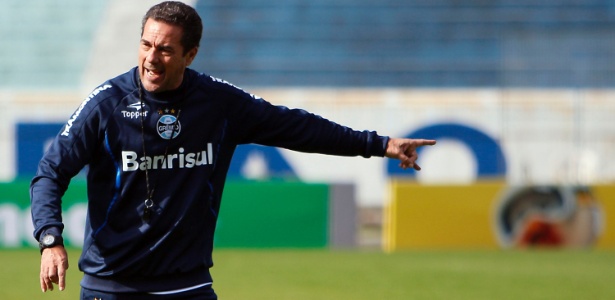 Luxa fez treino fechado e reunião com o grupo para Grêmio buscar recuperação no BR - Guilherme Testa/Agência Freelancer