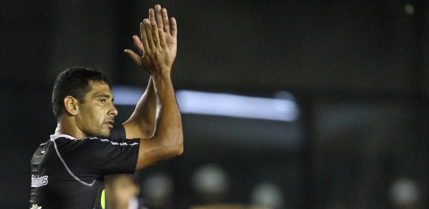 Diego Souza não recebeu salários desde que chegou ao clube da Arábia Saudita - Marcelo Sadio/vasco.com.br