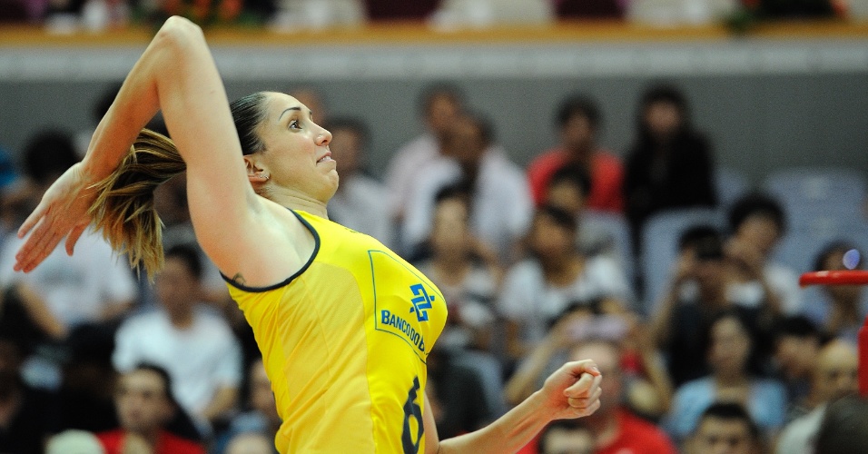 Thaisa foi o destaque do Brasil na vitória contra a Turquia pelo Grand Prix
