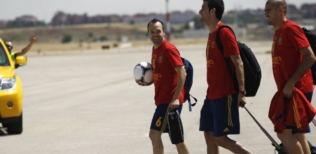 Iniesta, Busquets e Valdes foram chamados de mercenários por ex-dirigente catalão - Reuters/Susana vera