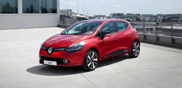 Novo design da Renault fez o Clio ficar mais parecido com coreanos, como o Kia Rio - Divulgação