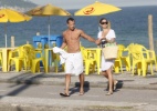 Malvino Salvador e Sophie Charlotte curtem praia no Rio - Foto Rio News