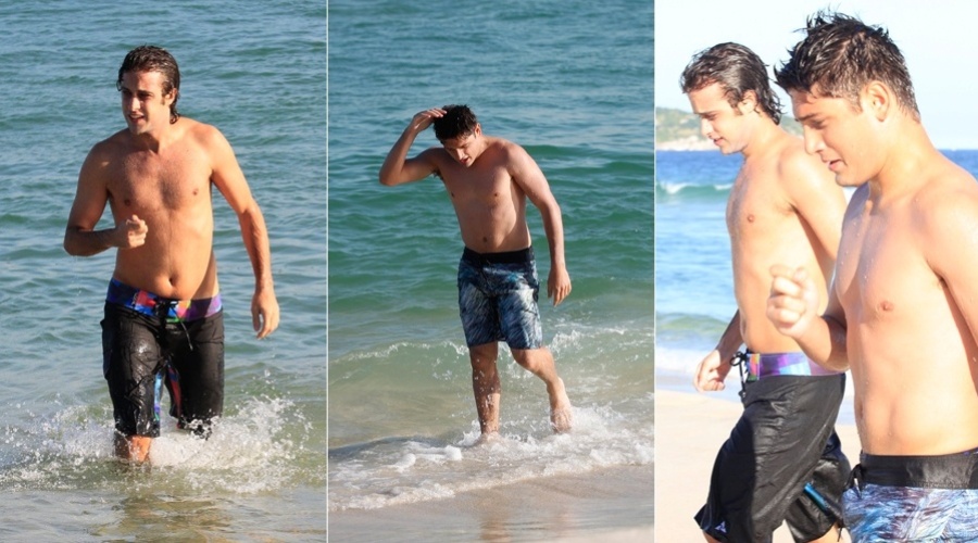 Os atores Ronny Kriwat e Daniel Rocha aproveitaram a quarta para irem à praia, no Rio (4/7/12)