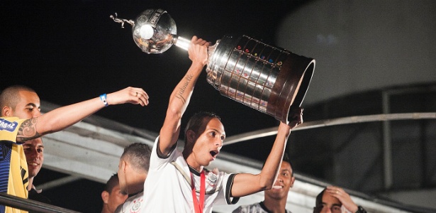 Corinthians conquistou a Copa Libertadores ao derrotar o Boca Juniors - Leonardo de Souza/UOL