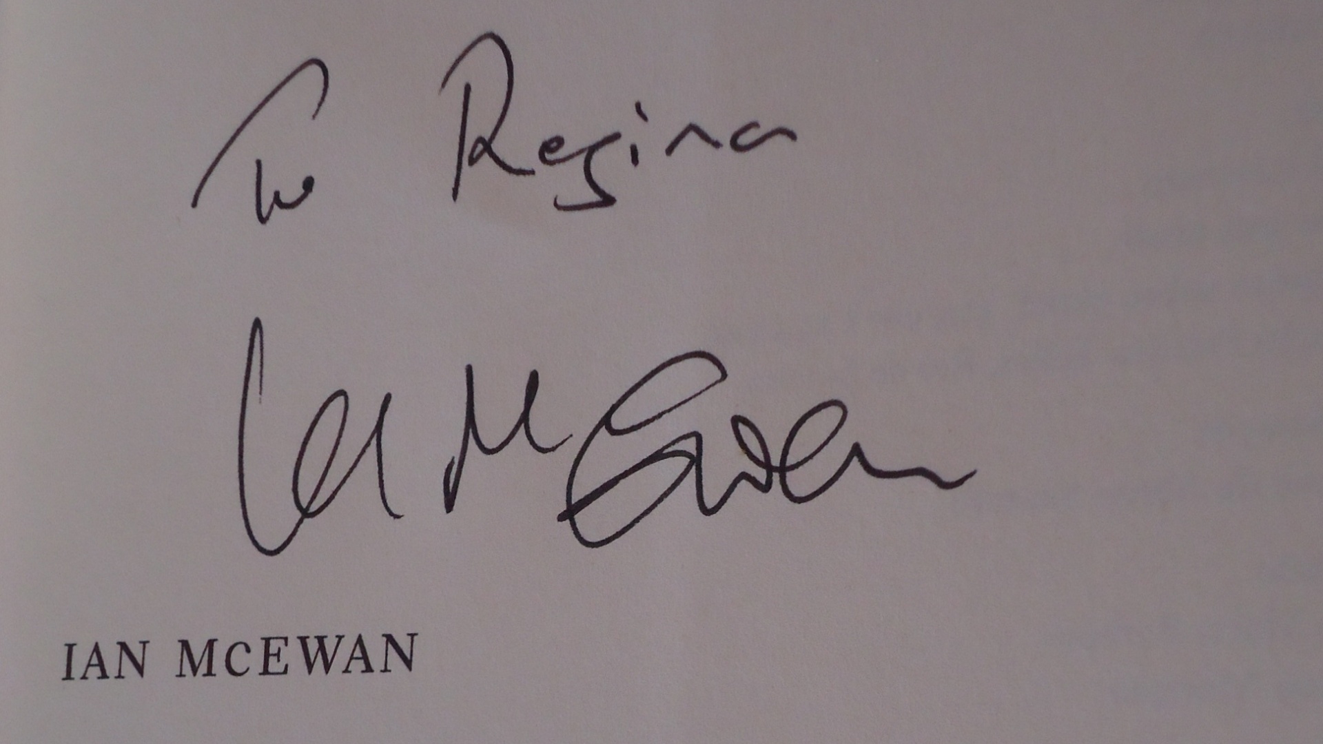 De Ian McEwan, Regina Marcondes Carvalho ganhou apenas o "Para Regina, Ian McEwan" de sempre (7/7/12) - Natalia Engler/UOL