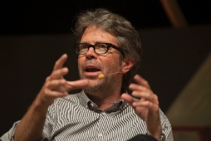 Jonathan Franzen durante a Flip 2012 em Paraty, no Rio de Janeiro (6/7/2012) - Walter Craveiro/Divulgação