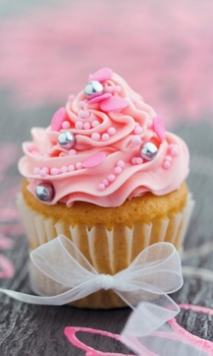 Imagem para matéria do Casamentoclick sobre como incluir laços no casamento - iStock Photo