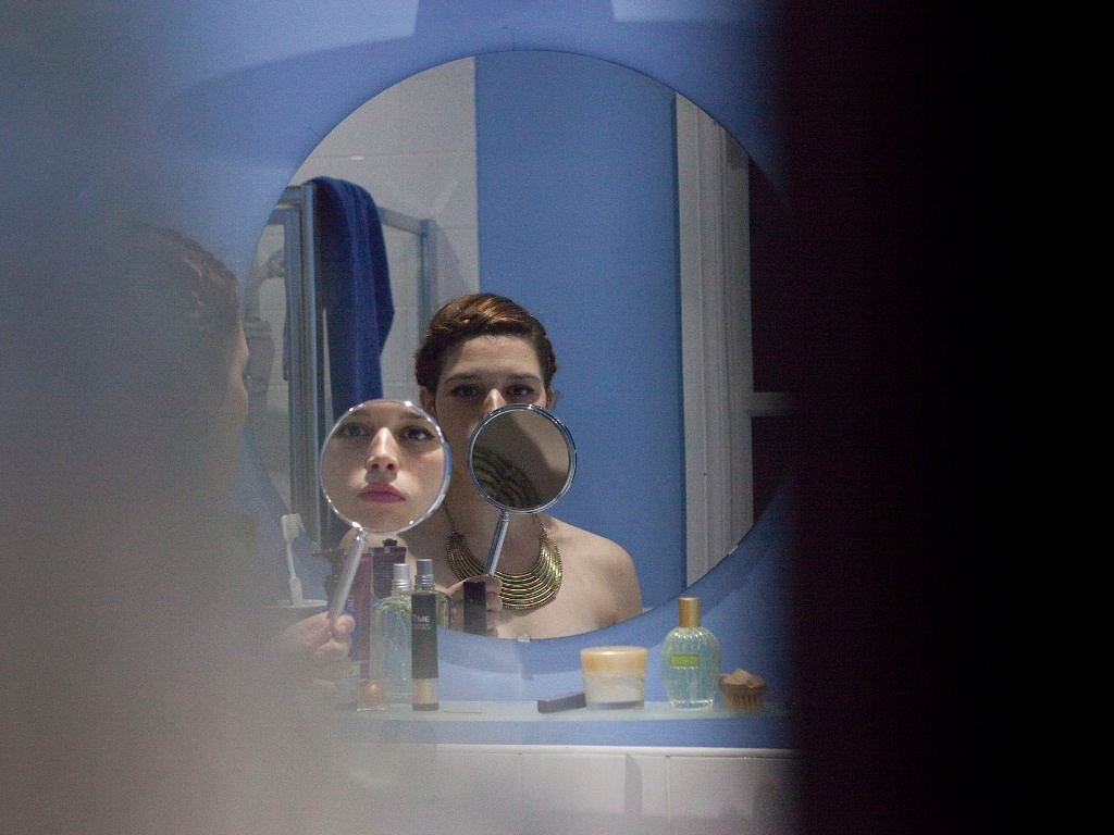 Mark Walliger encontrou as modelos "Diana" pela internet - National Gallery London