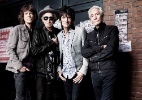 Rolling Stones se reúnem para foto em local de seu primeiro show, há 50 anos - Reprodução/Facebook