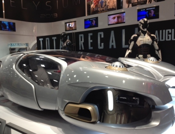 Estande de "O Vingador de Futuro" durante a Comic-con 2012 - Estefani Medeiros/UOL