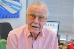 Stan Lee falando sobre o novo projeto em vídeo do YouTube - Reprodução