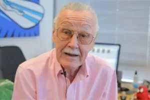 Stan Lee falando sobre o novo projeto em vídeo do YouTube - Reprodução