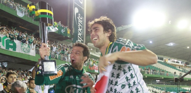 Valdivia comemora a conquista da Copa do Brasil pelo Palmeiras - Rivaldo Gomes/Folhapress