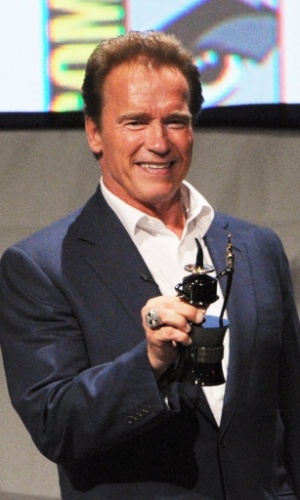 Ator Arnold Schwarzenegger fala sobre o filme "Os Mercenários 2", previsto para estrear em agosto, na Comic-con (12/7/12)