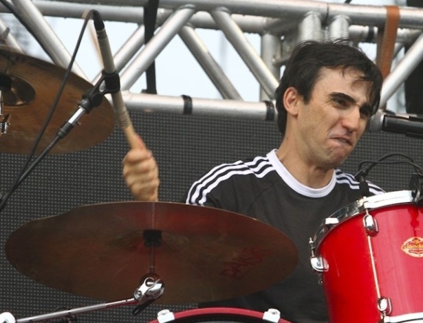 Bacalhau, baterista do Ultraje a Rigor, é Marco Aurélio Mendes da Silva