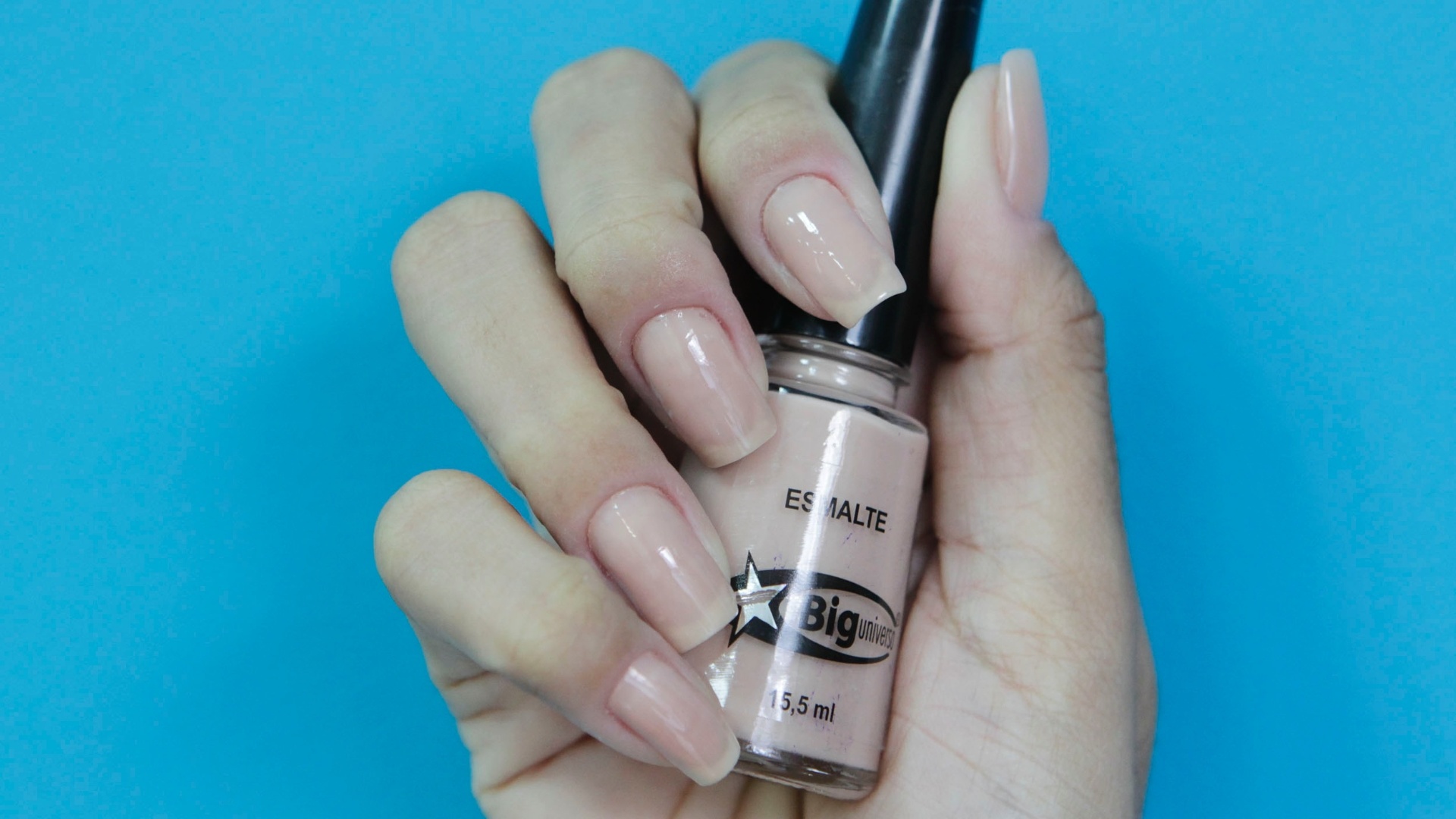 Teste do esmalte nude - Fernando Donasci/UOL