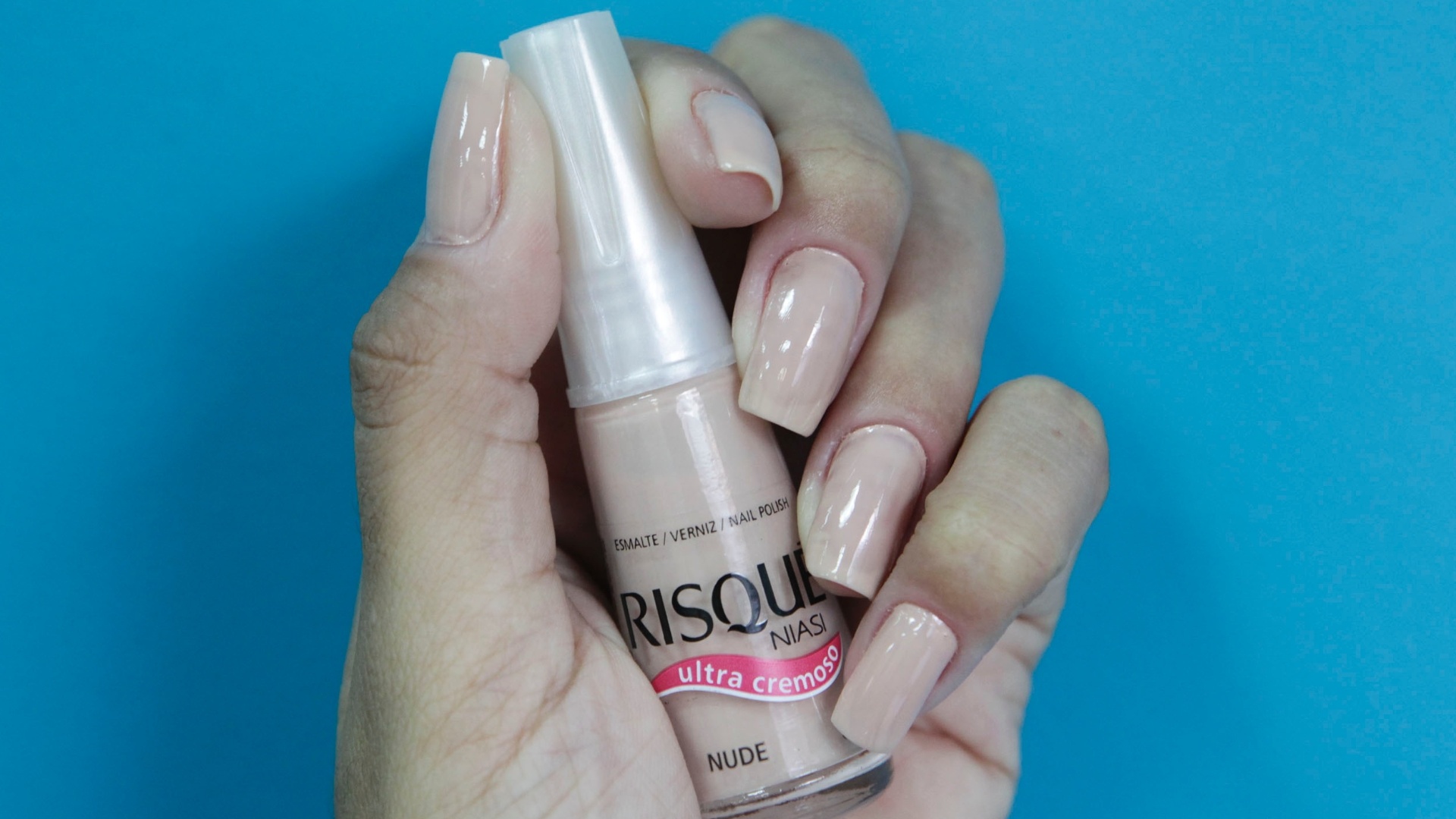 Teste do esmalte nude - Fernando Donasci/UOL