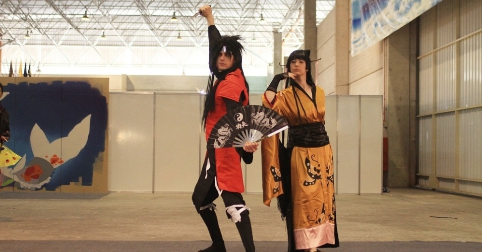 Participantes se fantasiam para participar da etapa brasileira do World Cosplay Summit 2012, no Jabaquara, em São Paulo (14/7/12) - Shin Shikuma/UOL