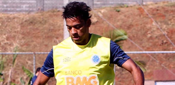 Wallyson manifestou deseja de seguir no Cruzeiro e aguarda contato da diretoria - Denilton Dias/Vipcomm