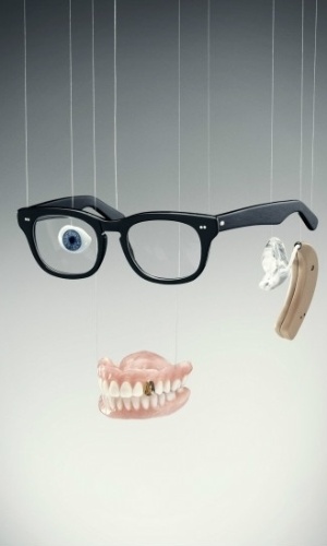 Das dificuldades se desenvolvem as técnicas. A busca por artefatos que ajudassem ou estendessem a capacidade do homem serviram como laboratório de novas descobertas e invenções - Wellcome collection