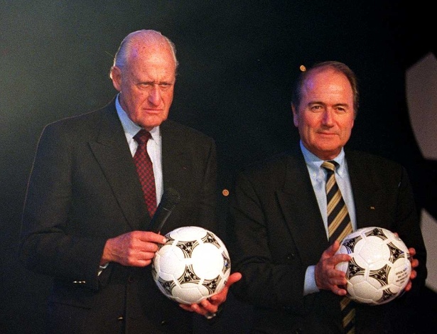 João Havelange, então presidente da Fifa, e Joseph Blatter, atual mandatário, em envento da Copa de 1994