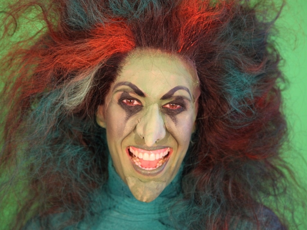 Maria Clara Gueiros transforma-se em Bruxa Má do Oeste em "O Mágico de Oz" (2012) - Edgar Duvivier/Divulgação