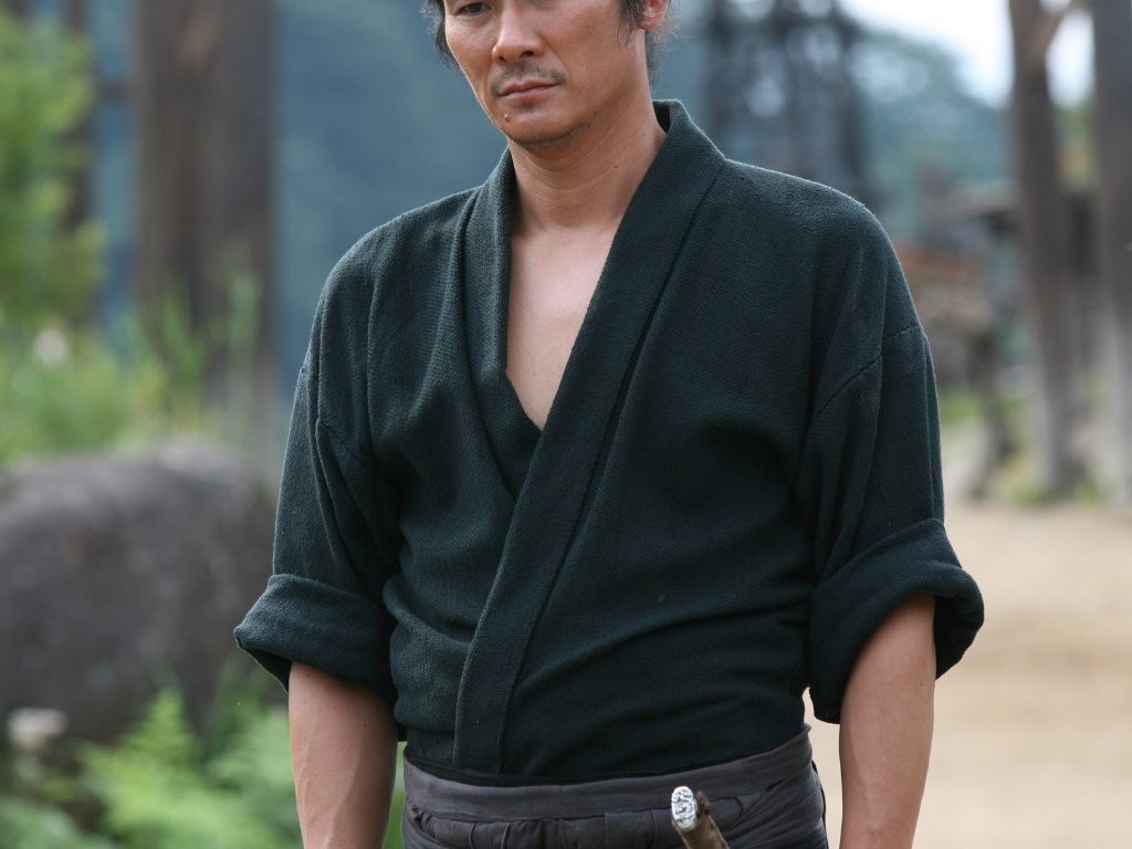 Tradição guerreira do feudalismo japonês é um dos temas do longa, com mais de duas horas de duração - Divulgação / Vinny Filmes