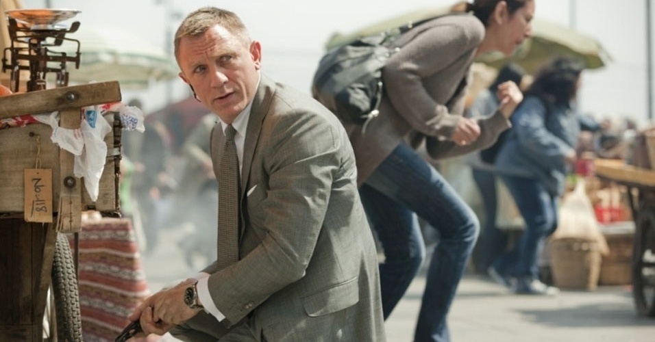 "007 - Operação Skyfall" é a vigésima terceira aventura do agente secreto James Bond. O filme, que é estrelado por Daniel Craig, está previsto para ser lançado no Brasil em 2 de novembro - Divulgação