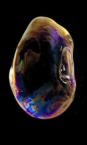 As estruturas fotografadas são como "esculturas", diz Oefner. "Você precisa de flashes e muita paciência. Fiz quase 200 imagens até capturar o momento final", acrescenta - Fabian Oefner