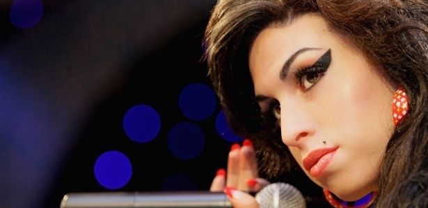 A cantora britânica Amy Winehouse, morta em 23 de julho de 2011 - Reprodução/Vírgula