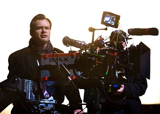 Christopher Nolan por trás de uma câmera IMAX - Divulgação