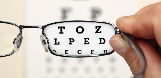 Muitos problemas de visão também podem ser prevenidos com visitas periódicas ao oftalmologista - Thinkstock