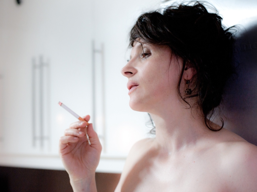 Cena do longa "Elles", que estreia em São Paulo no dia 27 de julho de 2012, uma semana após ser lançado no Rio de Janeiro - Imovision / Divulgação