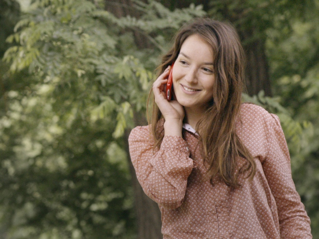 Na trama, duas universitárias surpreendem uma experiente jornalista com a naturalidade que descrevem a vida sexual que levam - Imovision / Divulgação