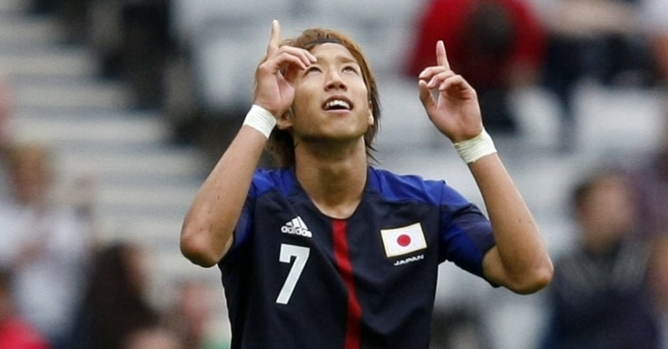 Yuki Otsu comemora gol marcado contra a Espanha na estreia nos Jogos Olímpicos de Londres