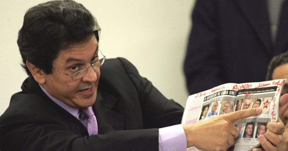 Álbum curiosidades sobre o mensalão - Lula Marques/Folhapress 14.jun.2005