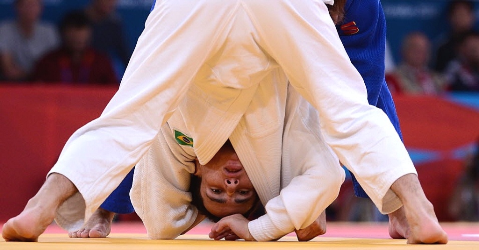 Felipe Kitadai é clicado durante sua jornada até a medalha de bronze nos Jogos de Londres, o primeiro pório brasileiro na competição