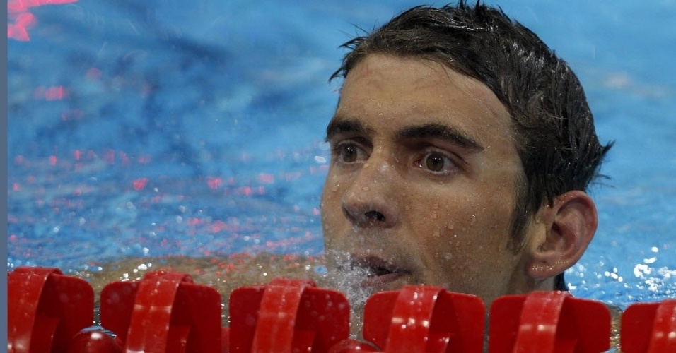 Michael Phelps decepcionado após quarto lugar nos 400 m medley nos Jogos de Londres