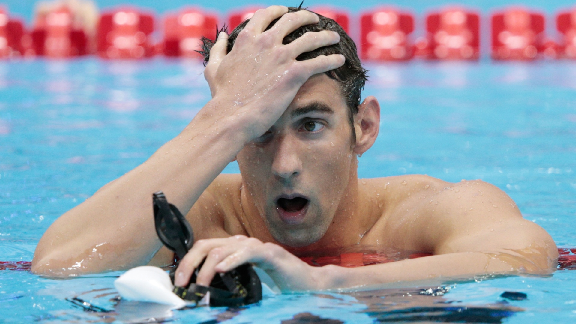 Michael Phelps lamenta quarto lugar nos 400 m medley nos Jogos Olímpicos de Londres